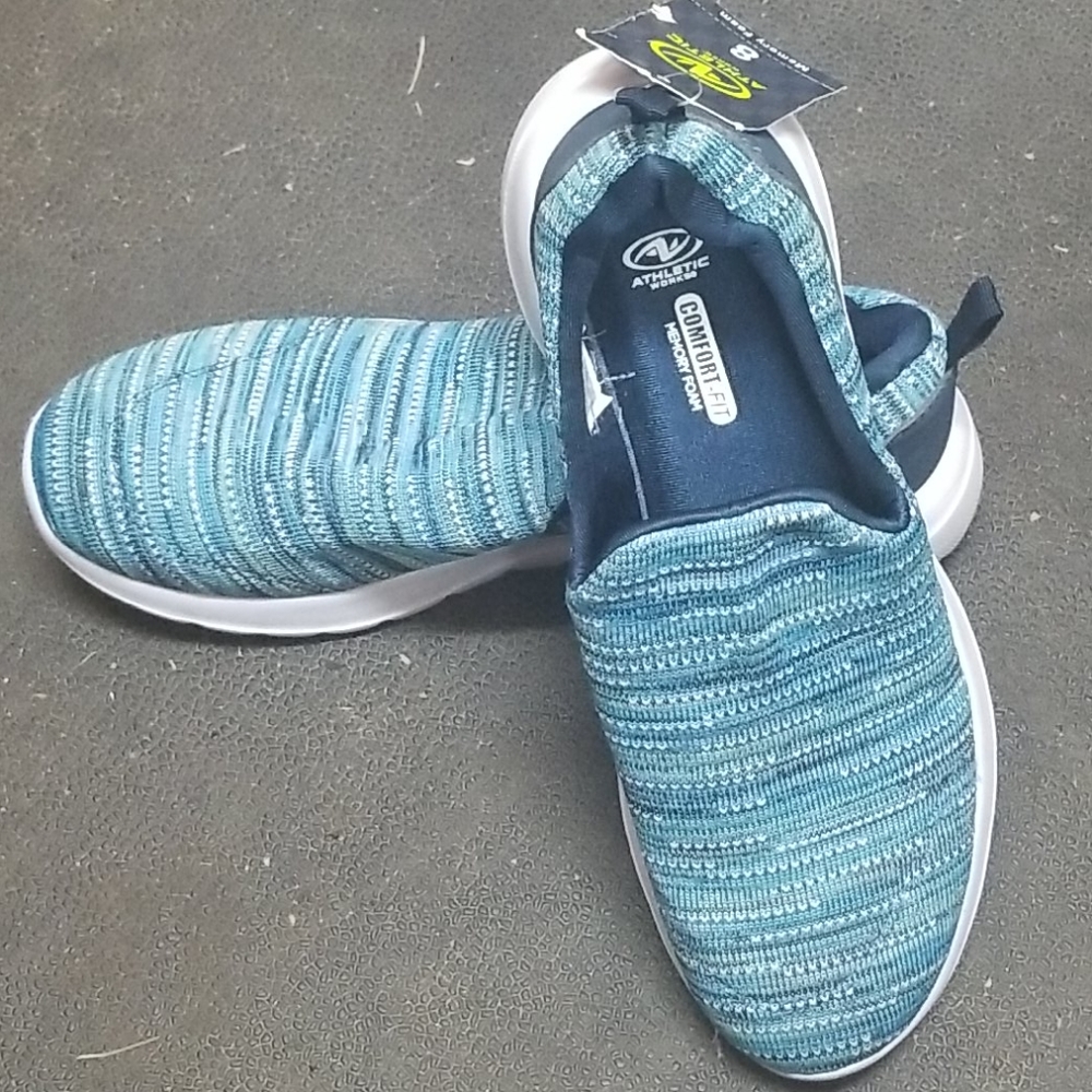 Shoes - Picture 2 of 2